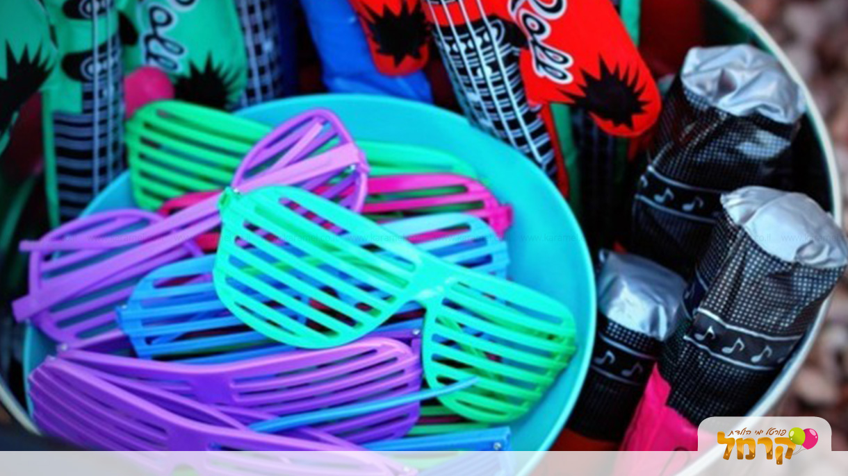 מסיבת ריקודים וזוהרים מטורפת - 073-7027203