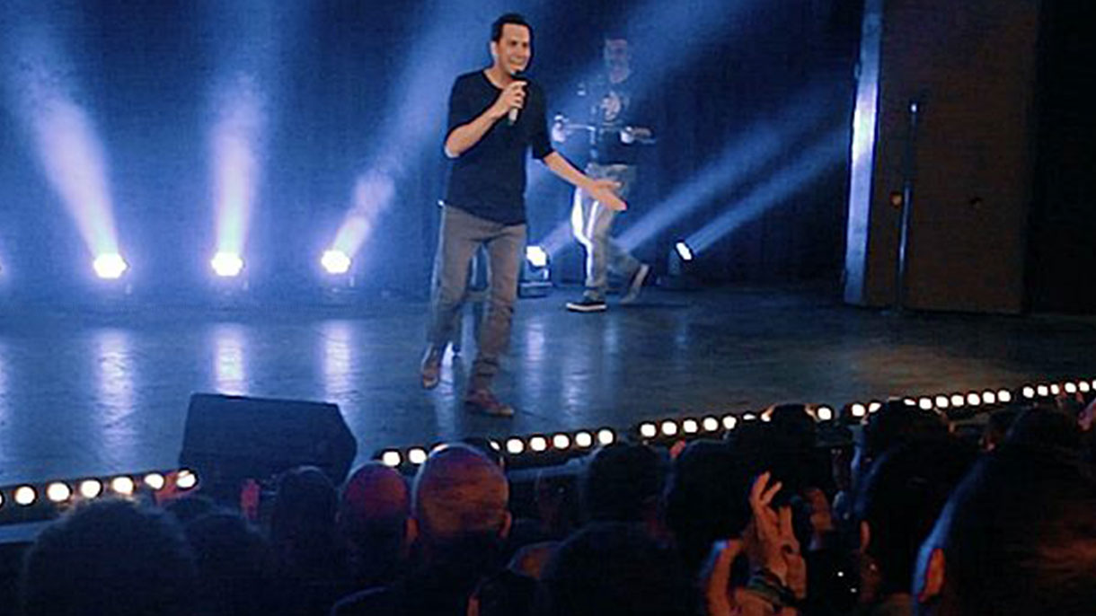 תמיר בוסקילה במופע סטנדאפ - 073-7027628