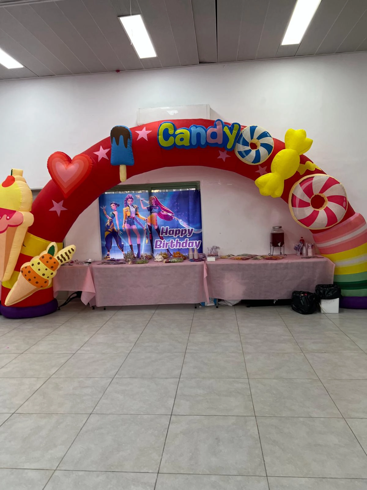 אפצ'י הליצנית - 073-7829285