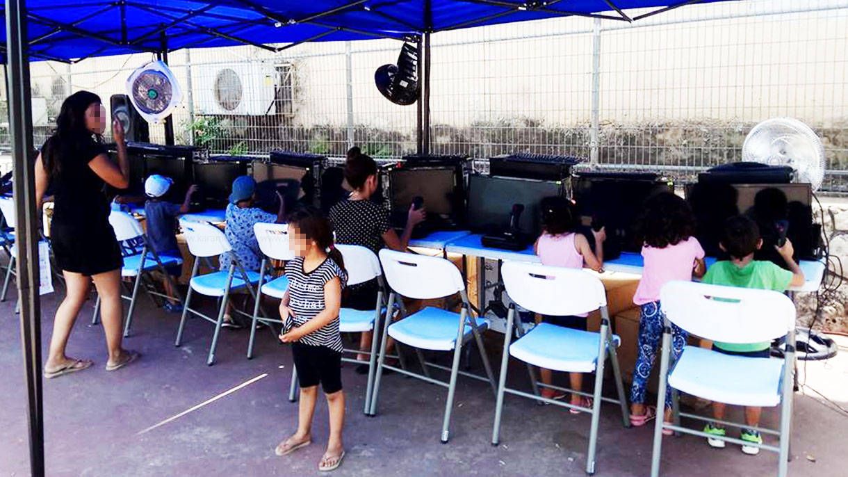 אוויאטור - כניסה יחודיית בתא טייס - 073-7828334