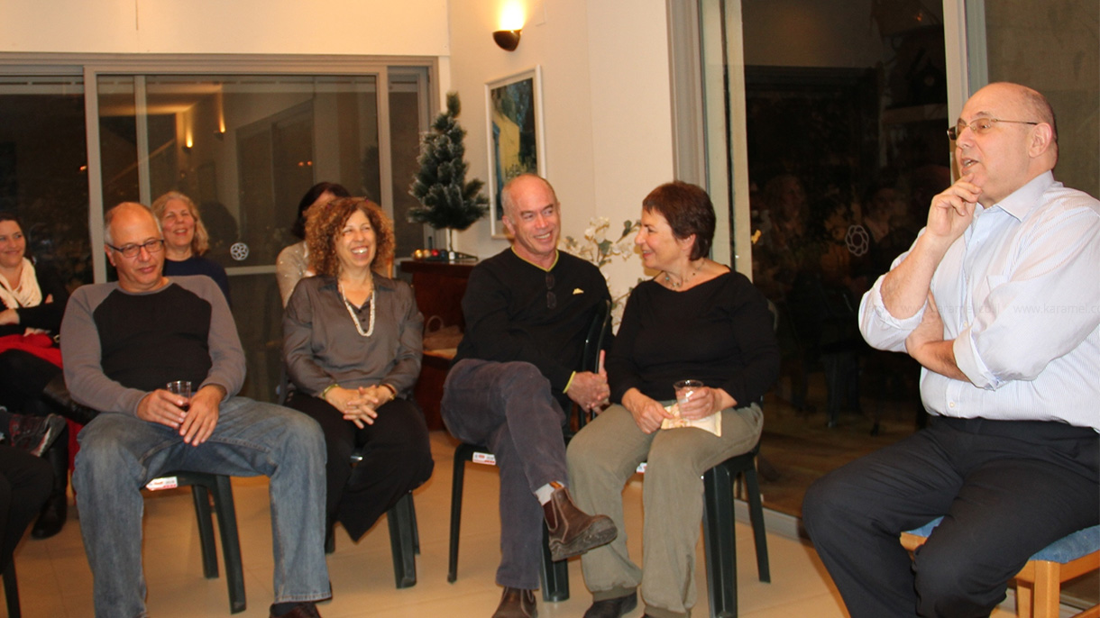 צביקה קרוכמל מרצה ומספר סיפורים - 073-7027134