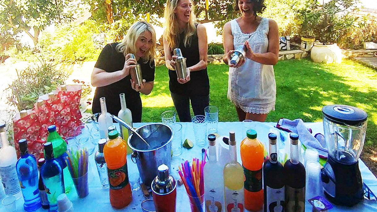 קוקטייל ועוד - 073-7029348