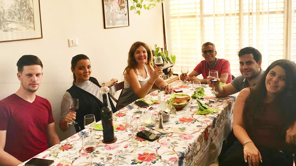 יהודית לוטואק - אוכל גורמה צרפתי - 073-7837576