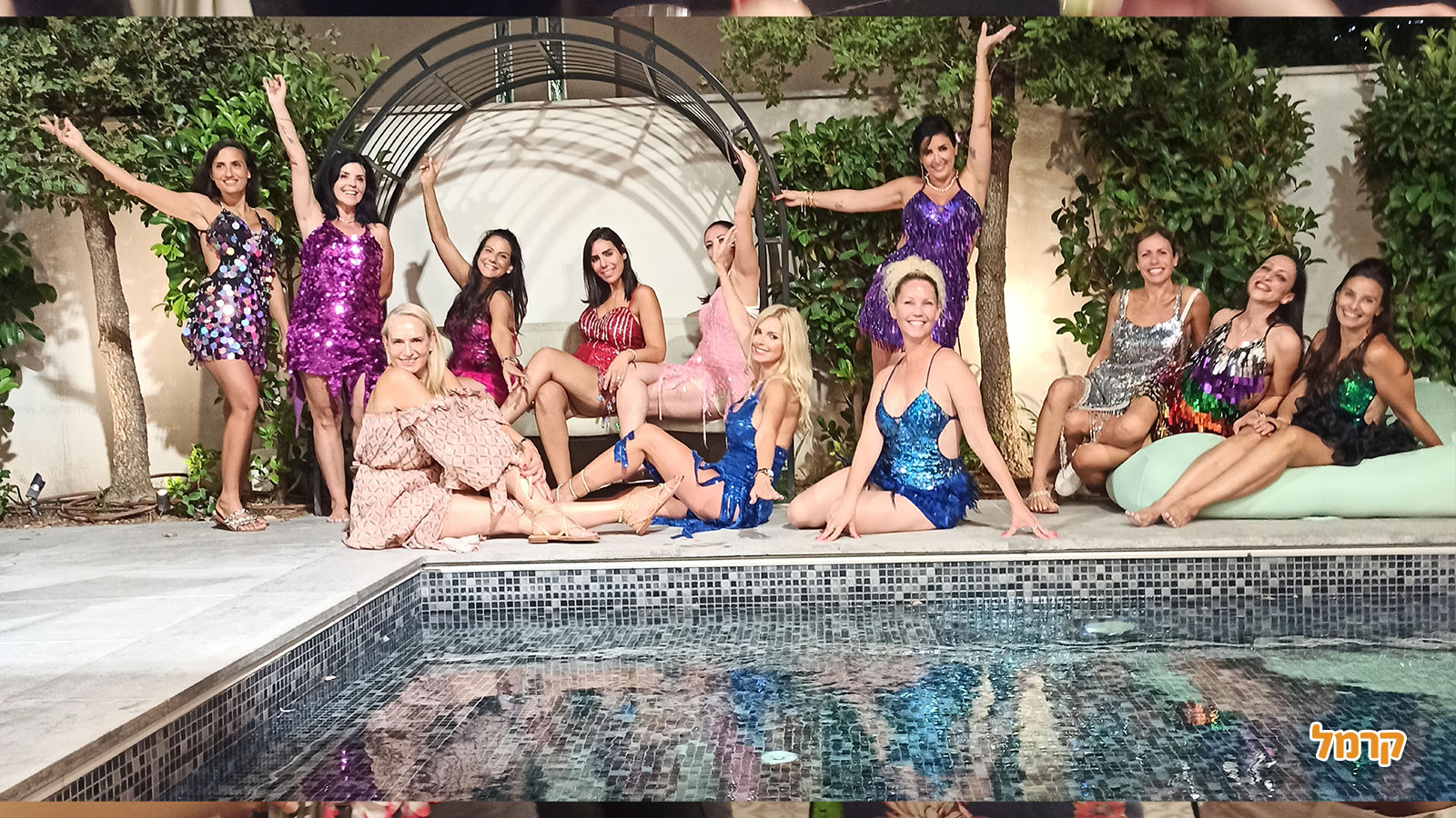 סטריפדאנס עם ענבר - 073-7829424