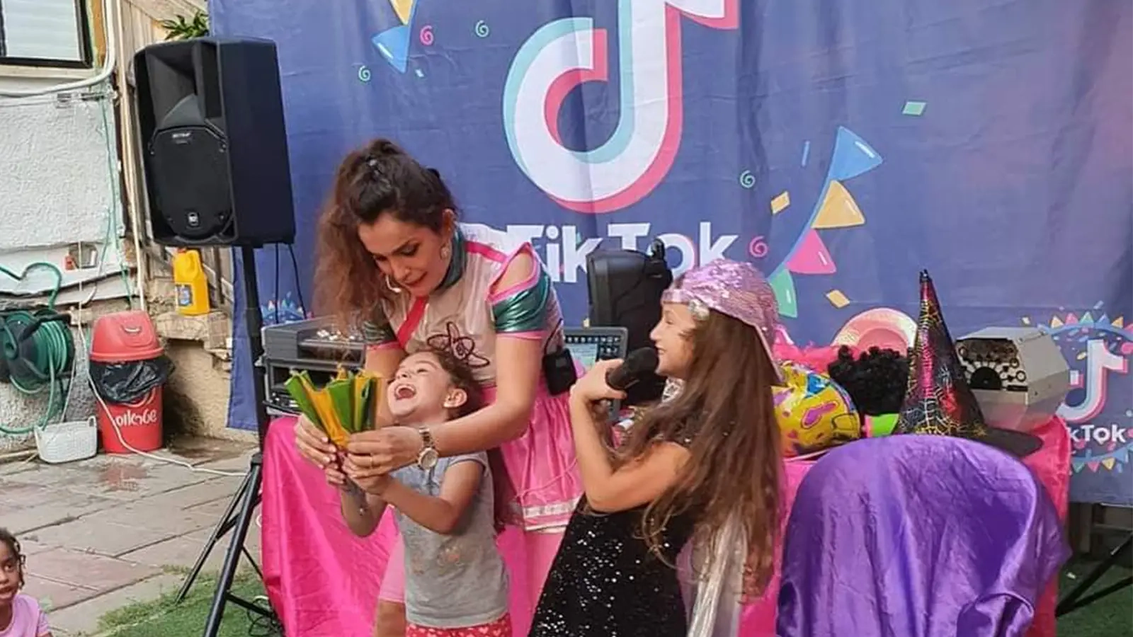 אלה בלונלה - 073-7599280