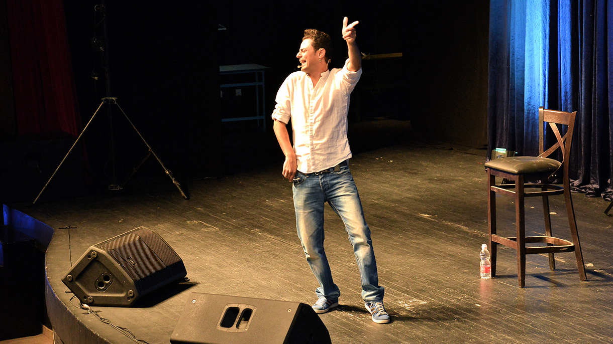 שוקי דוד - המומחה בסטנדאפ - 073-7838186