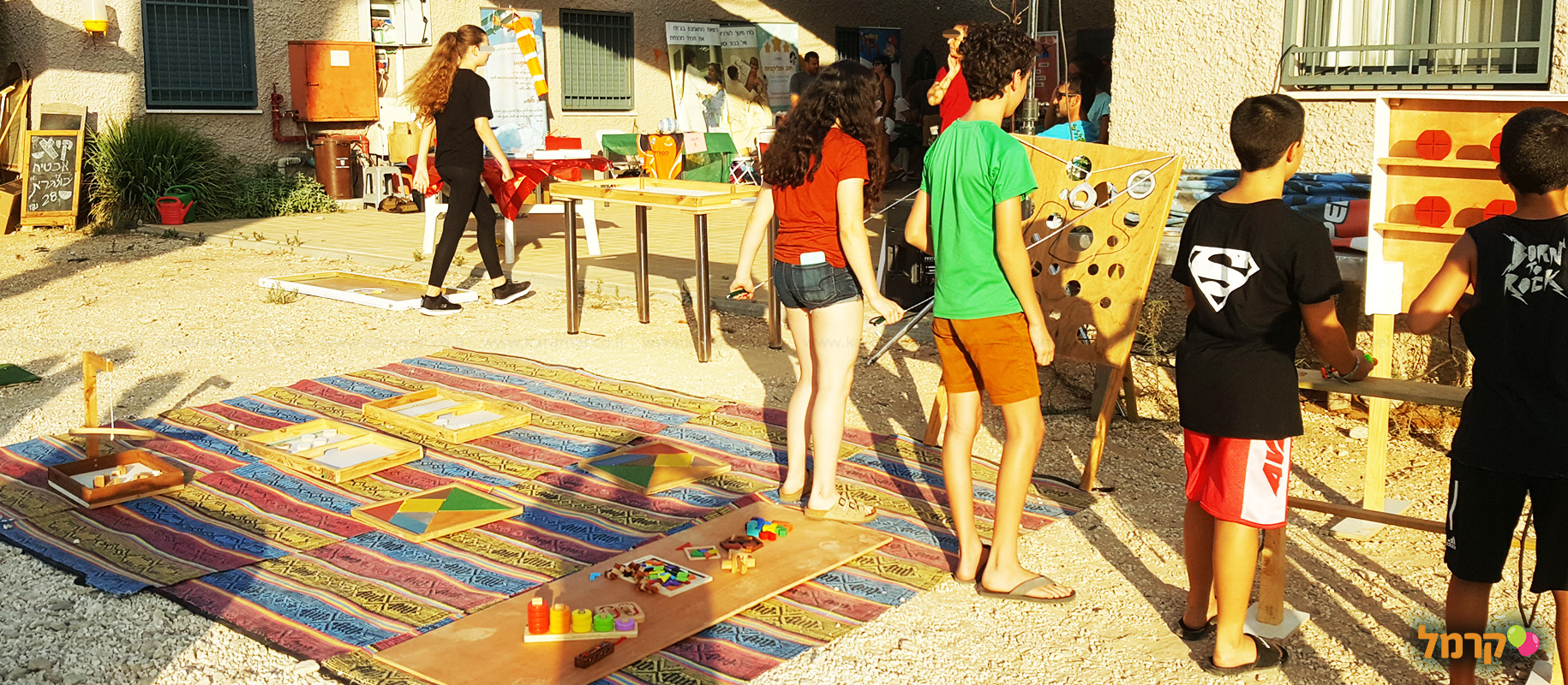 משחקים בעץ - 073-7832344