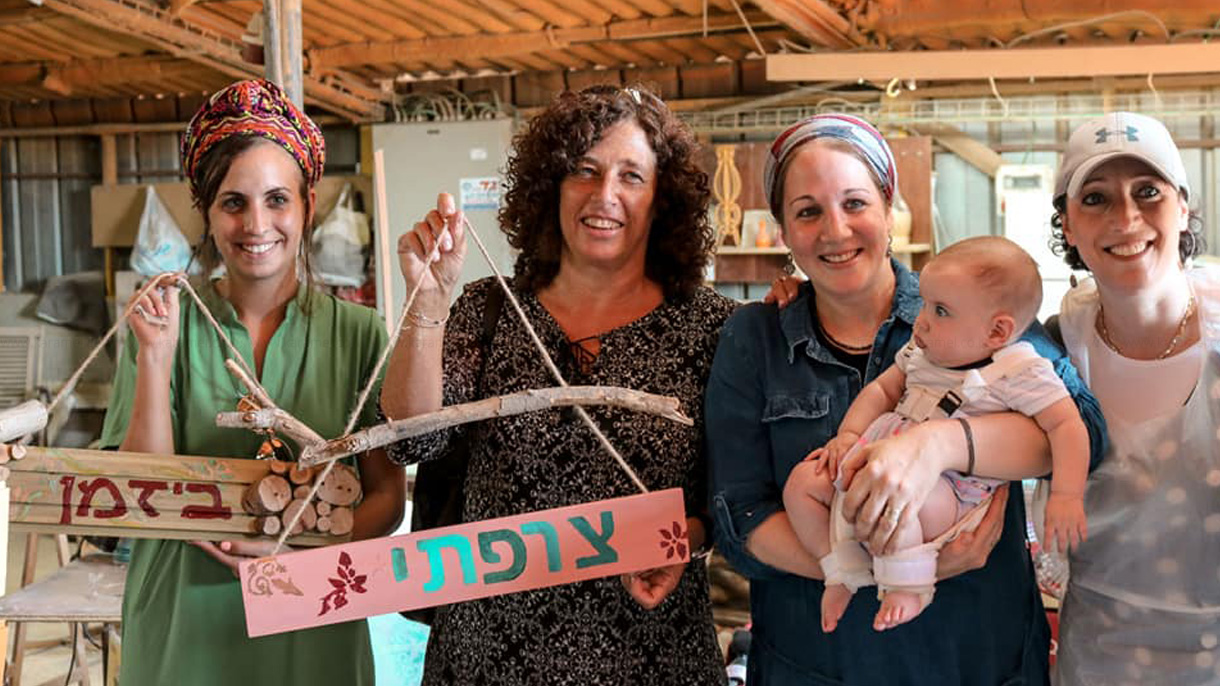 סדנאות עץ עם אסתריקה - 073-7757636