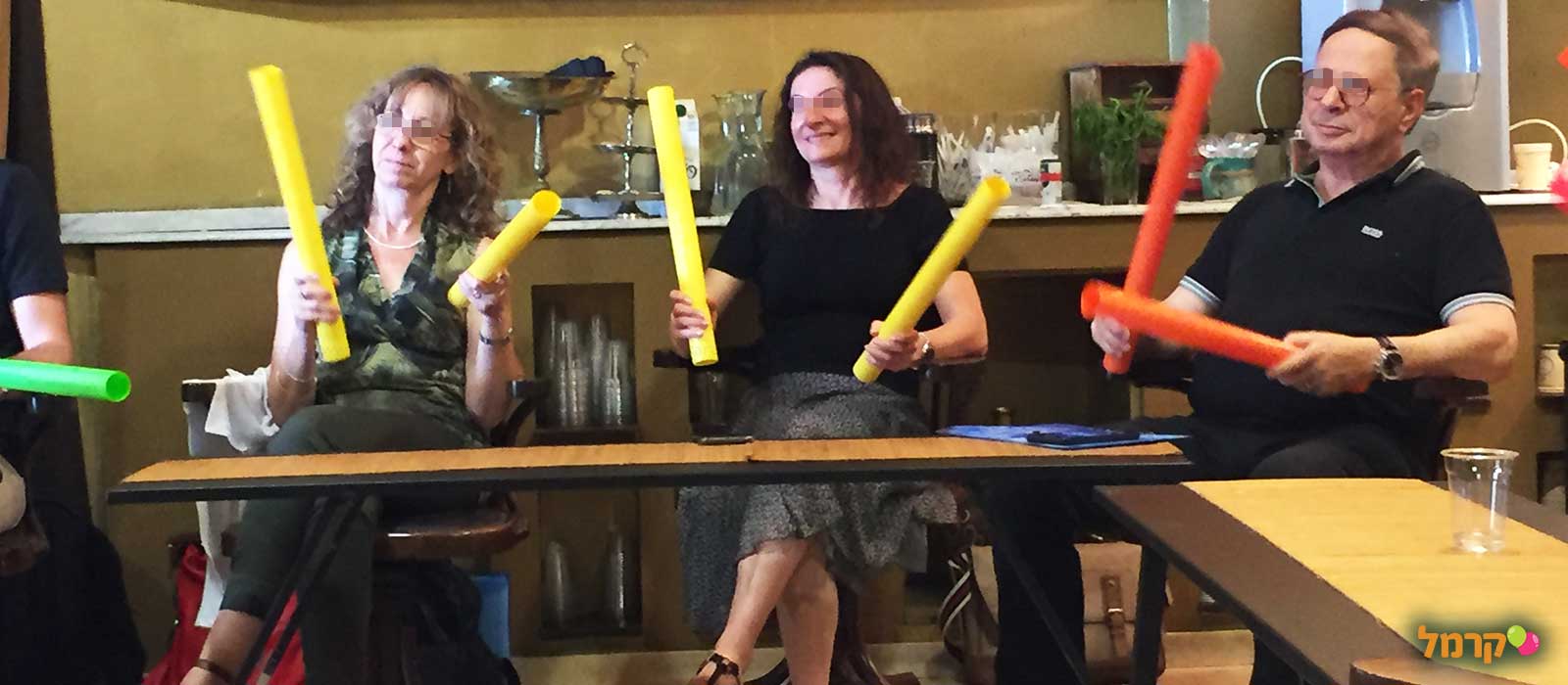 צ'אצ'קעס מוסיקה חברתית - 073-7756939