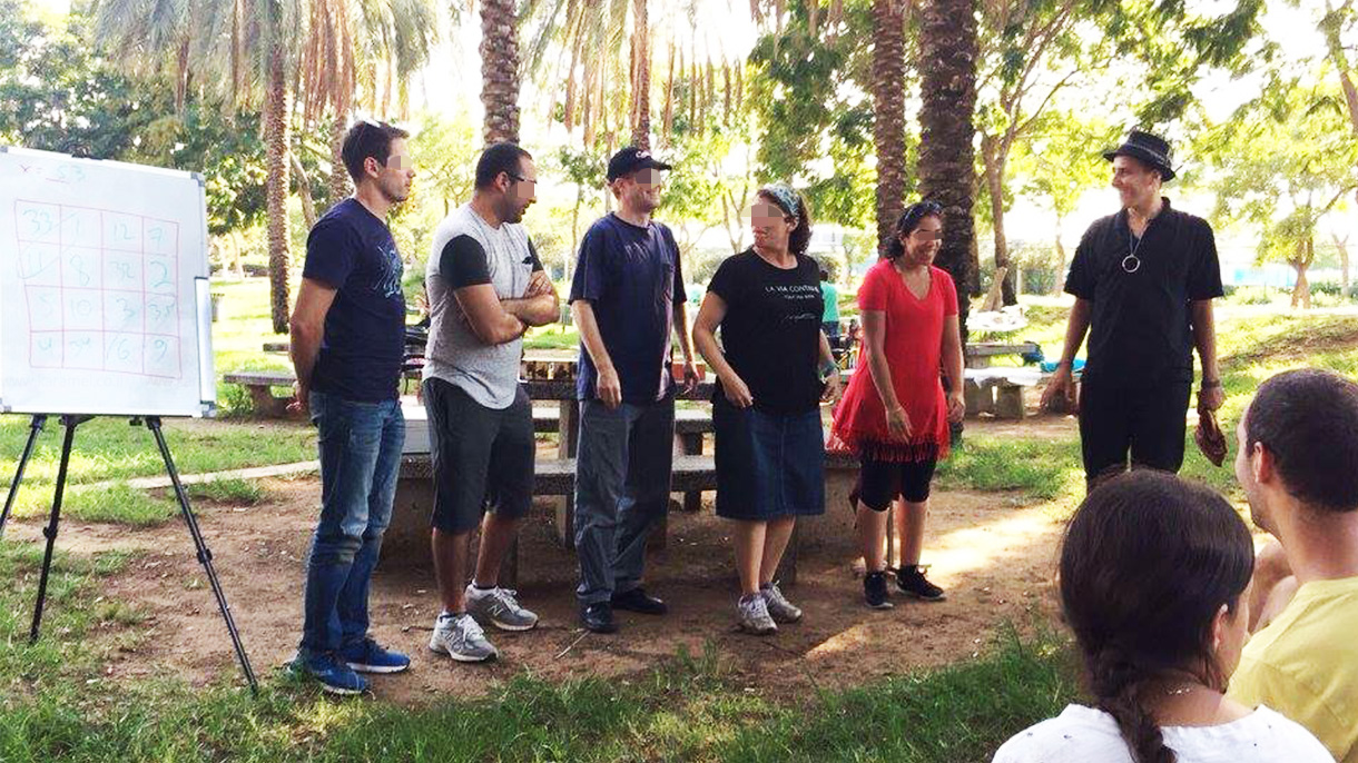 משחקים במנטליזם - 073-7757238