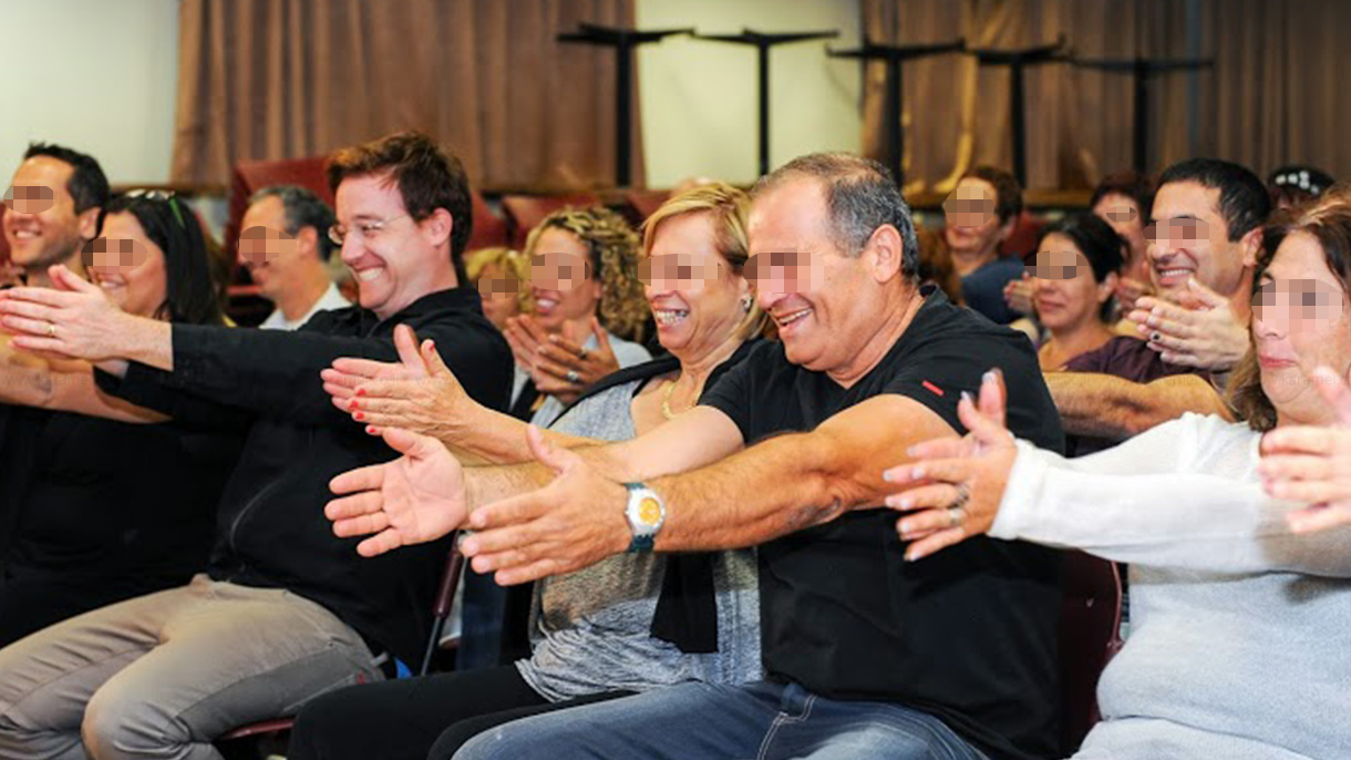 מערכונים ביוגרפים ומופעי אימפרוביזציה - 073-7757875