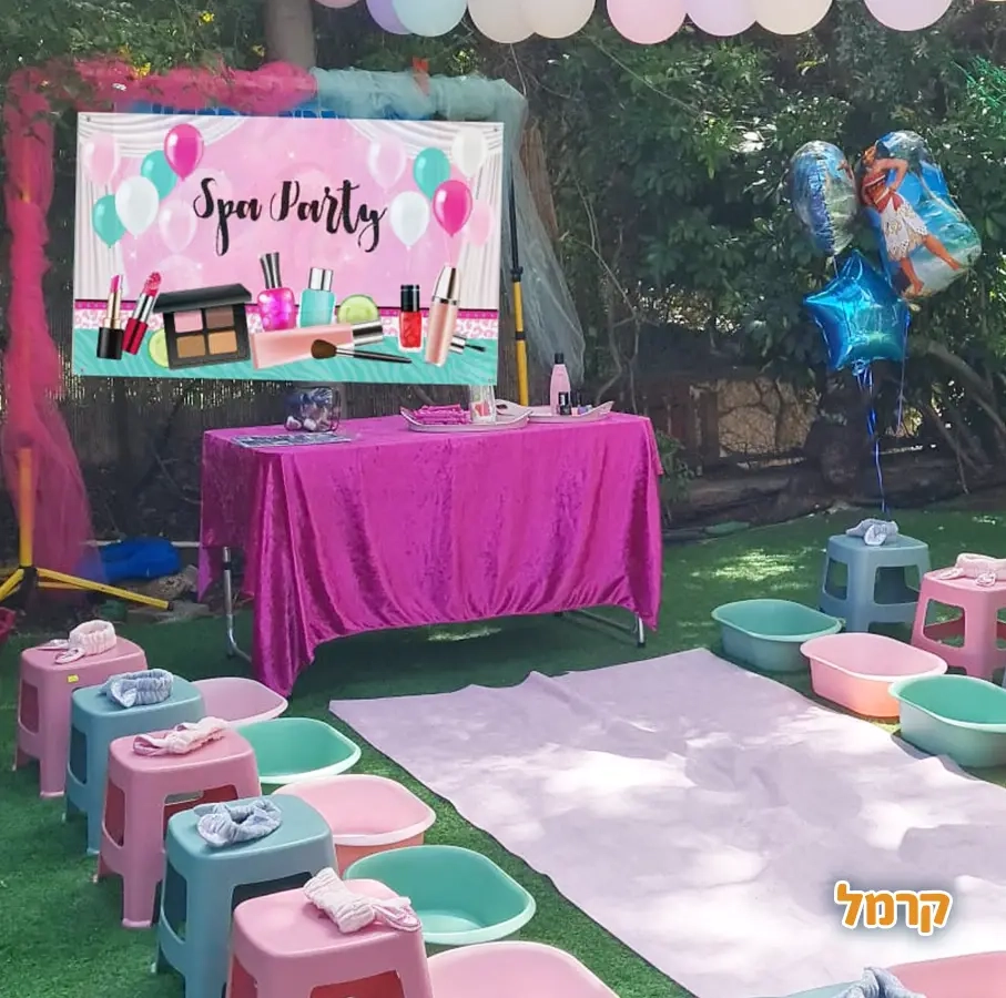 פוגלדת מסיבה של סיפור וזומבה - 073-7583024