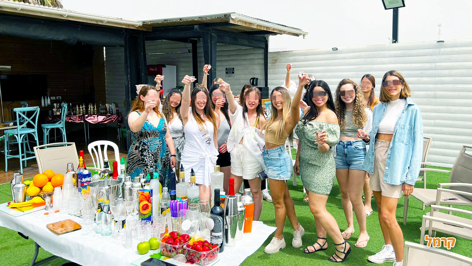 מסיבת קוקטיילים מטריפת חושים - 073-7583082