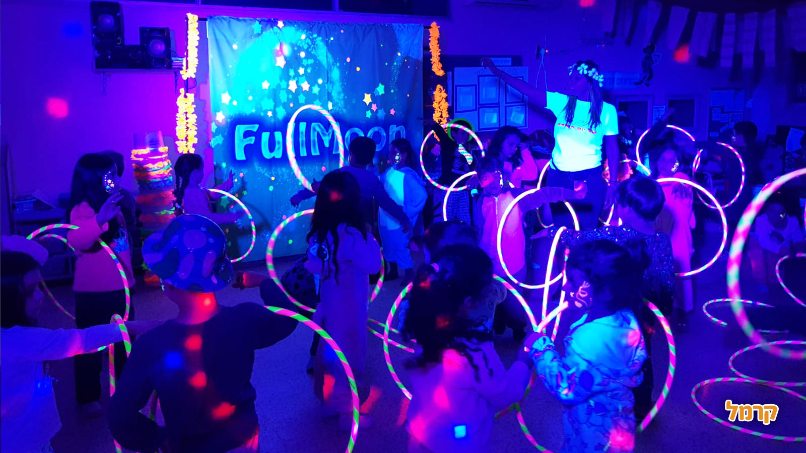 מסיבת פולמון מהממת - fullmoon - 073-7840217