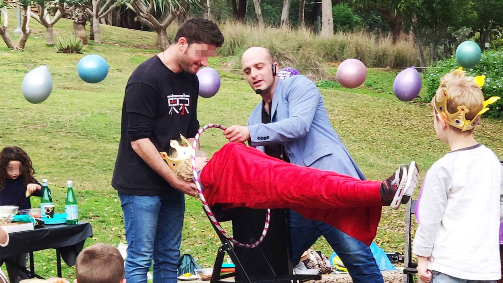 אופק הקוסם - במופע מרהיב - 073-7026286