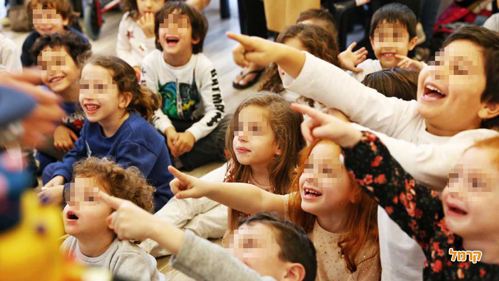 אלעד הקוסם - חגיגת קסמים והומור - 073-7026265