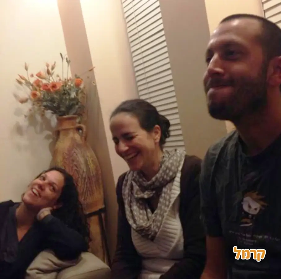 מחוץ לקופסה - משחקים למבוגרים - 073-7026424