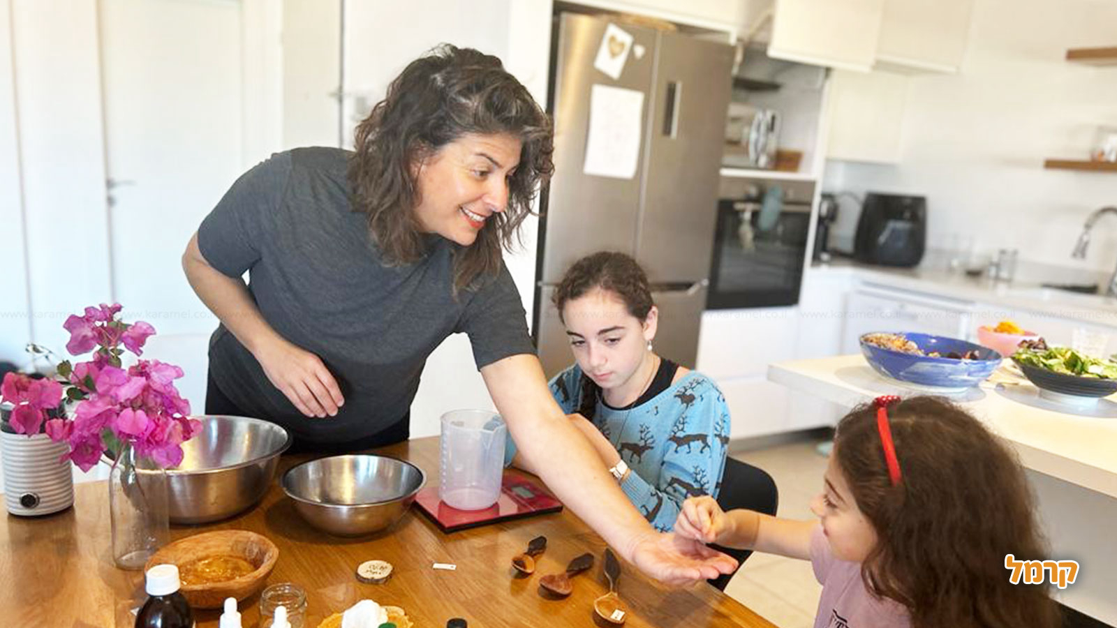 עדי נטורל ביוטי - סדנת טיפוח לבנות - 073-7025422