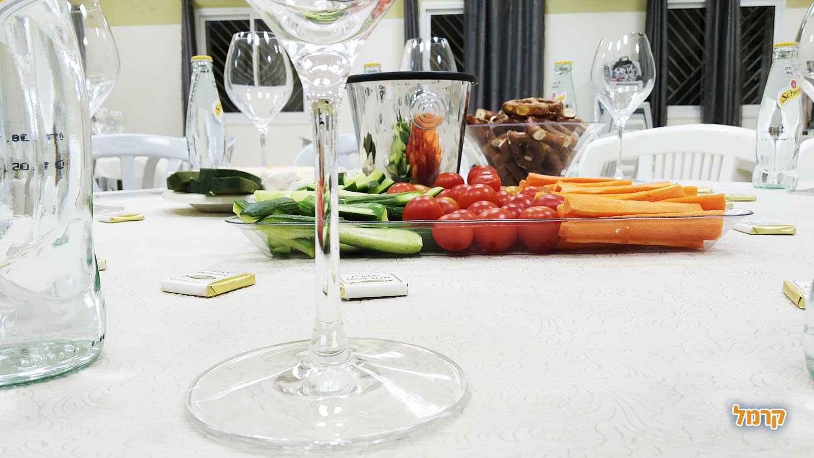 בן עמי סדנאות יין - פשוט להבין יין - 073-7026411