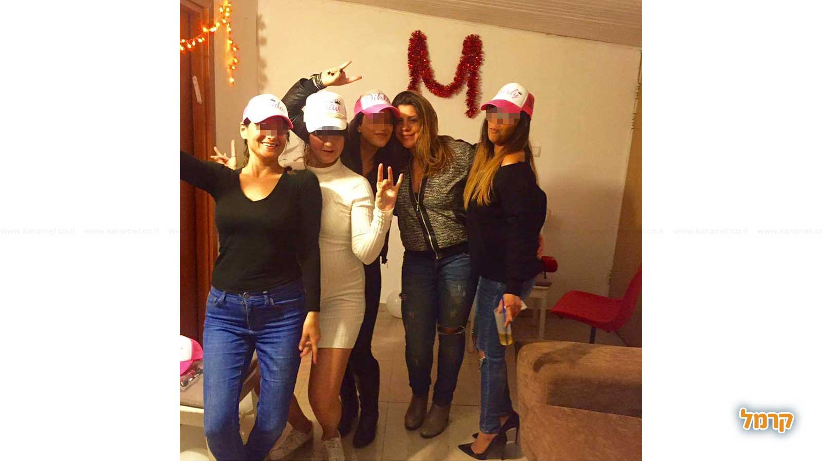 שרון צרפתי - מופע סטנדאפ נועז - 073-7590457