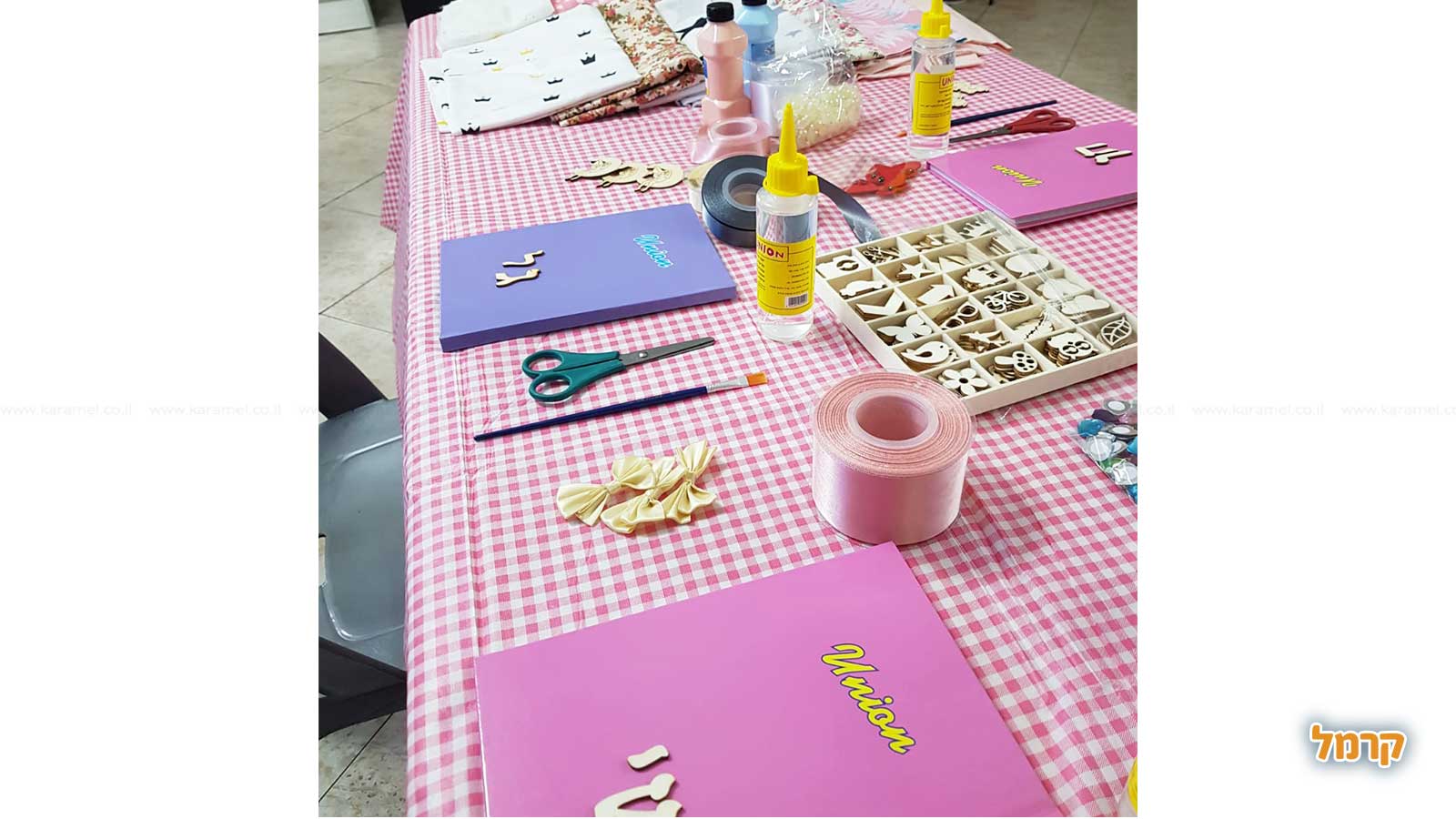 חגיגה קסומה של בדים - 073-7026262