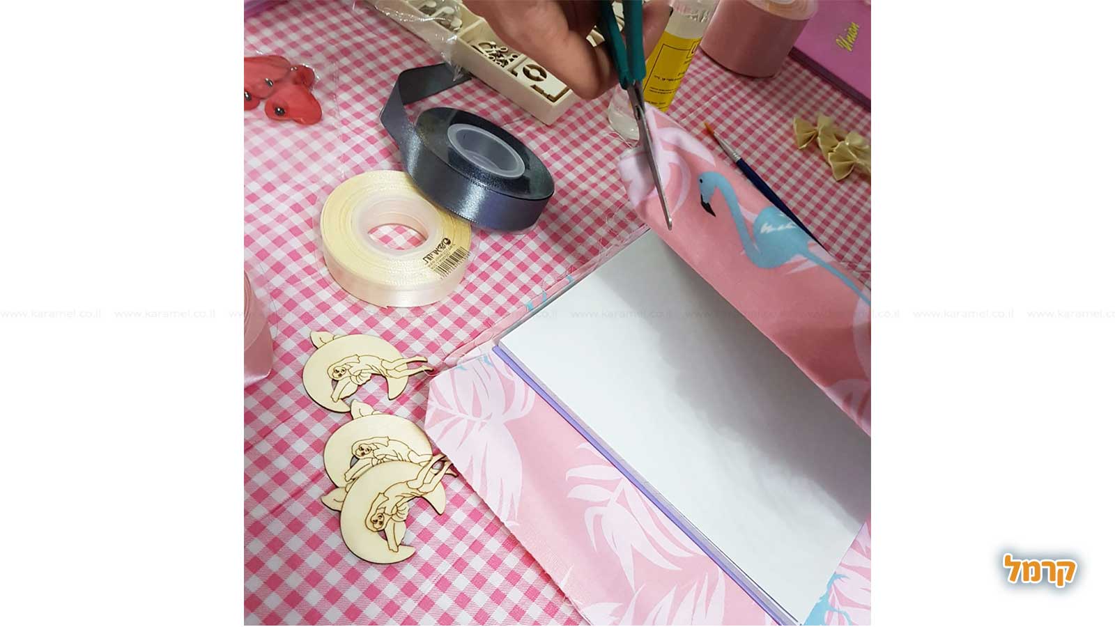 חגיגה קסומה של בדים - 073-7026262