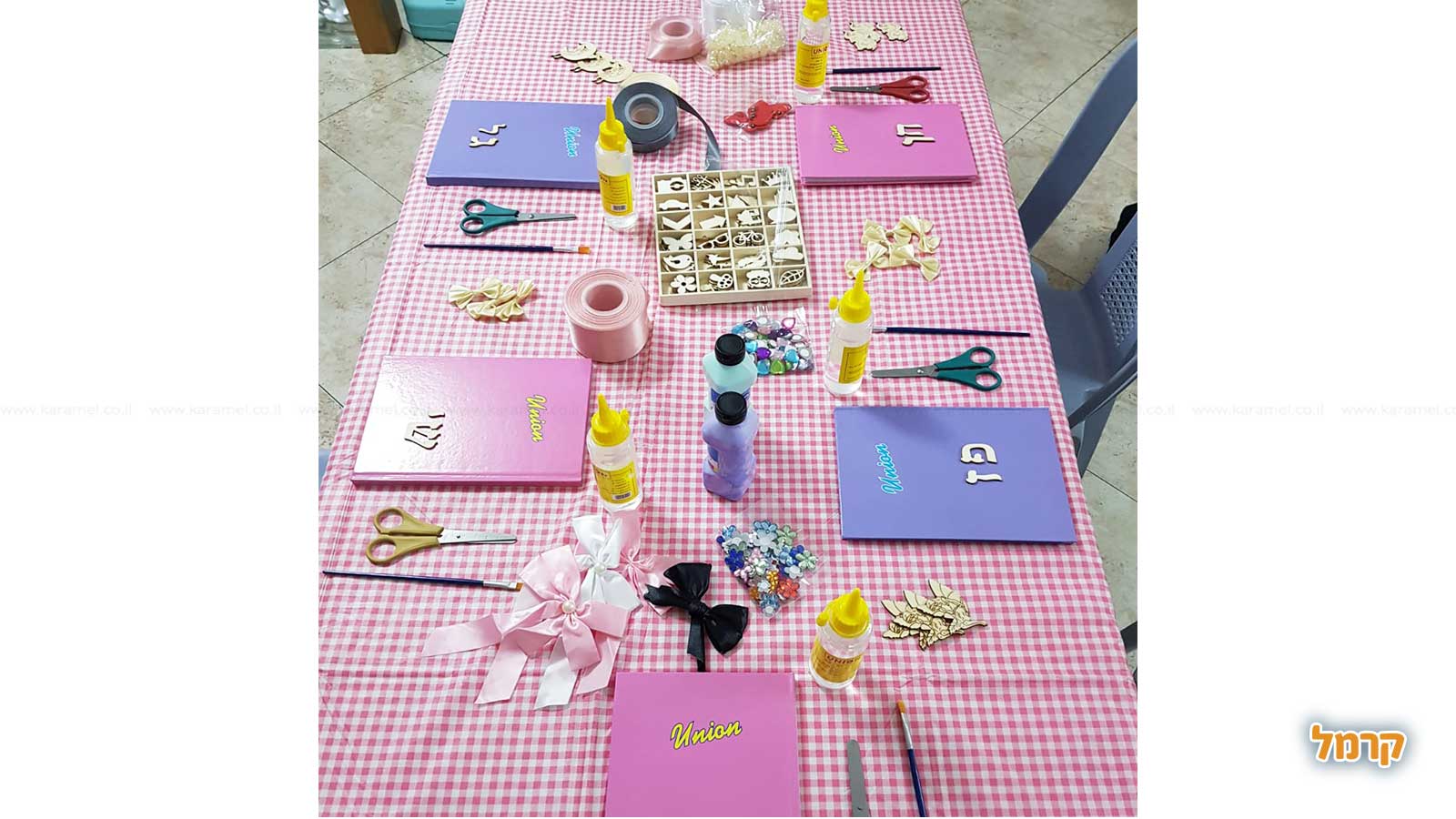 חגיגה קסומה של בדים - 073-7026262