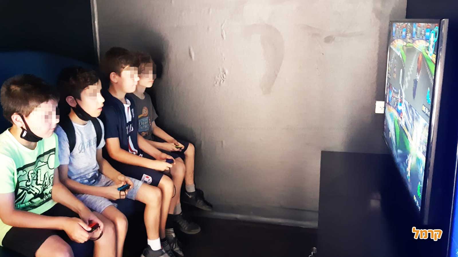 Play Box - חווית משחק מדליקה - 073-7590537