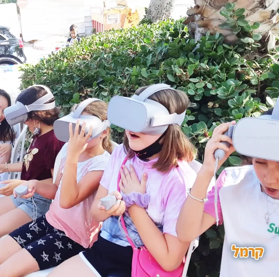 Play Box - חווית משחק מדליקה - 073-7590537