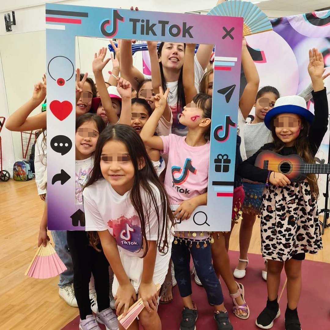טיק טוק פארטי טיק טוק פארטי