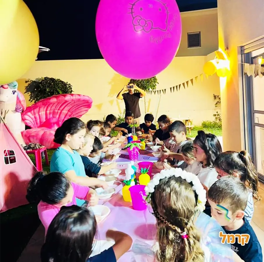 גיבורת האור בהפעלת חד קרן / סליים - 073-7548618