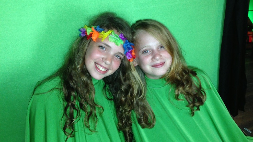 ראשים רוקדים - 073-7581948