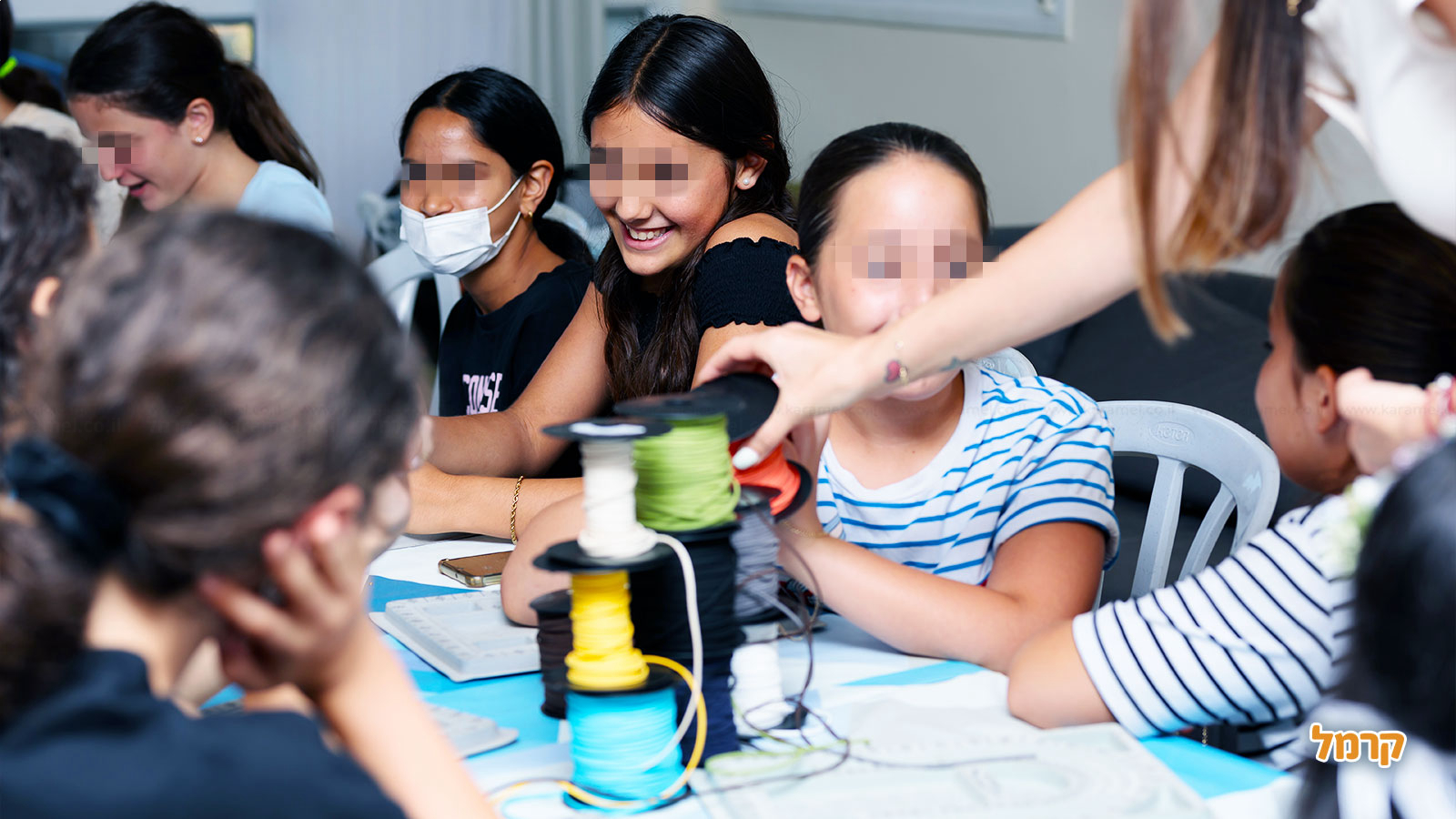 עיצוב תכשיטים עם הדסה - 073-7597081