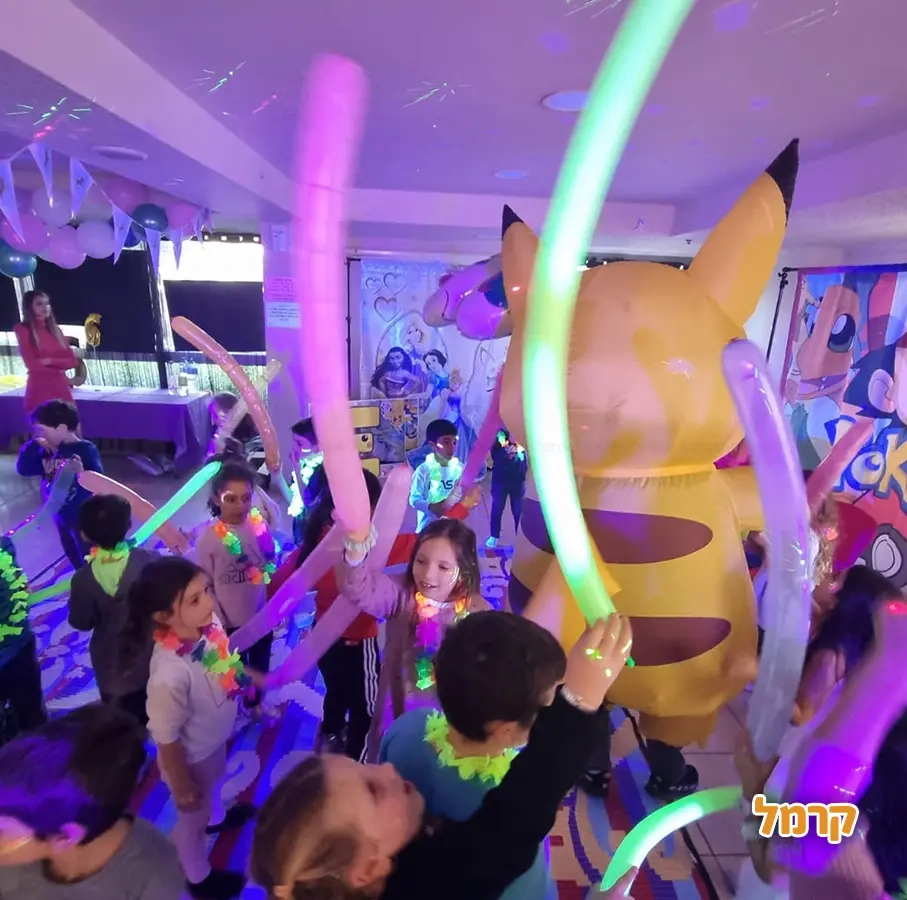 מסיבת פולמון זוהרת במיוחד - 073-7597106	