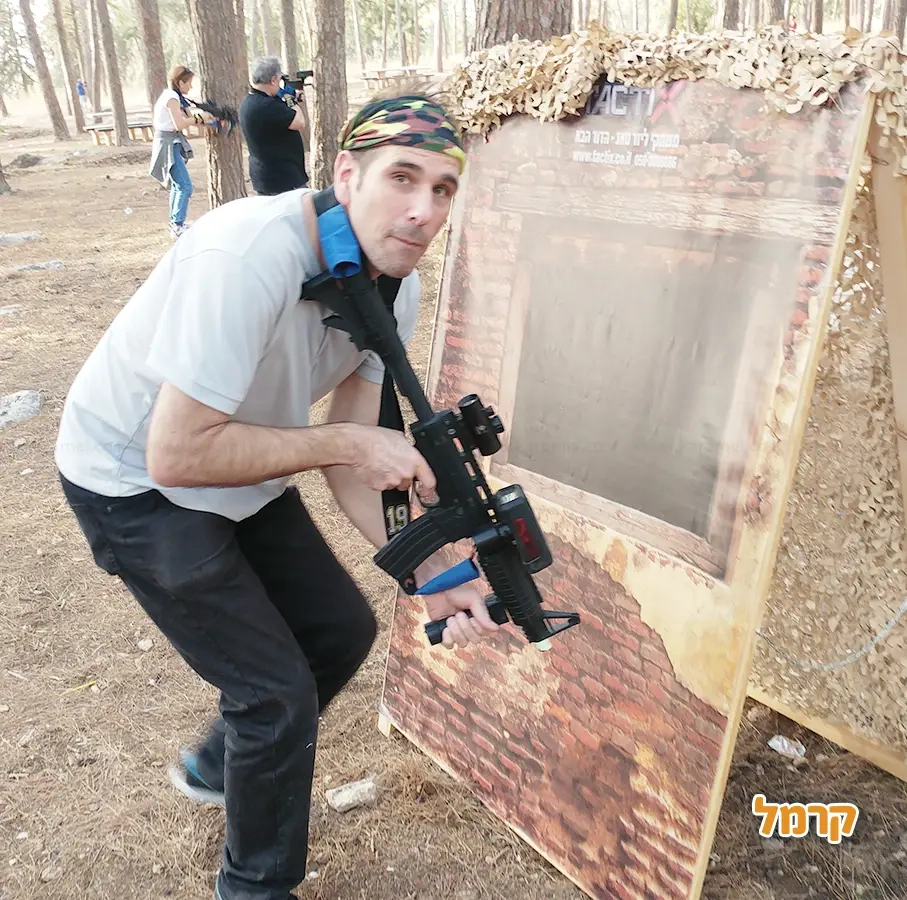 טקטיקס - משחקי לייזר - 073-7585527