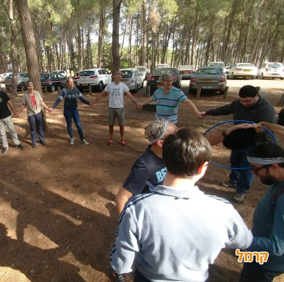 טקטיקס - משחקי לייזר - 073-7585527