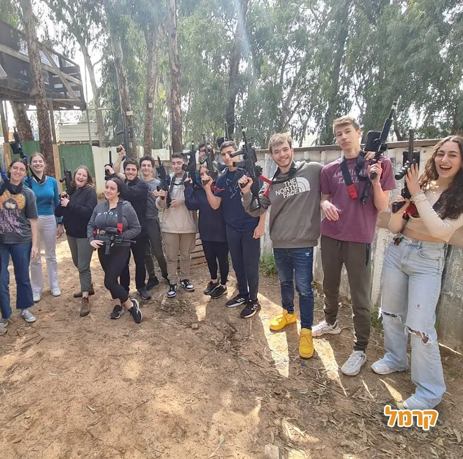 טקטיקס - משחקי לייזר - 073-7585527