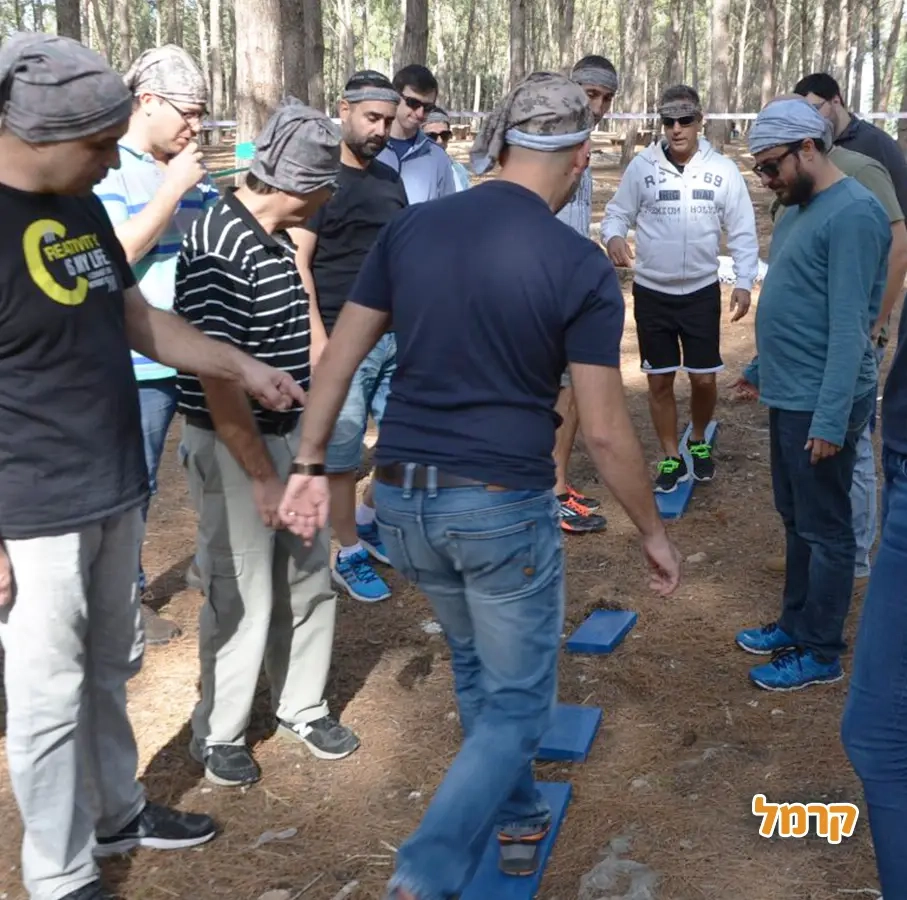 טקטיקס - משחקי לייזר - 073-7585527